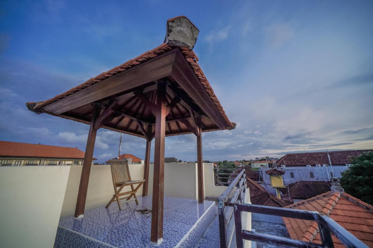 Padma Lodge Legian Семиняк Екстериор снимка